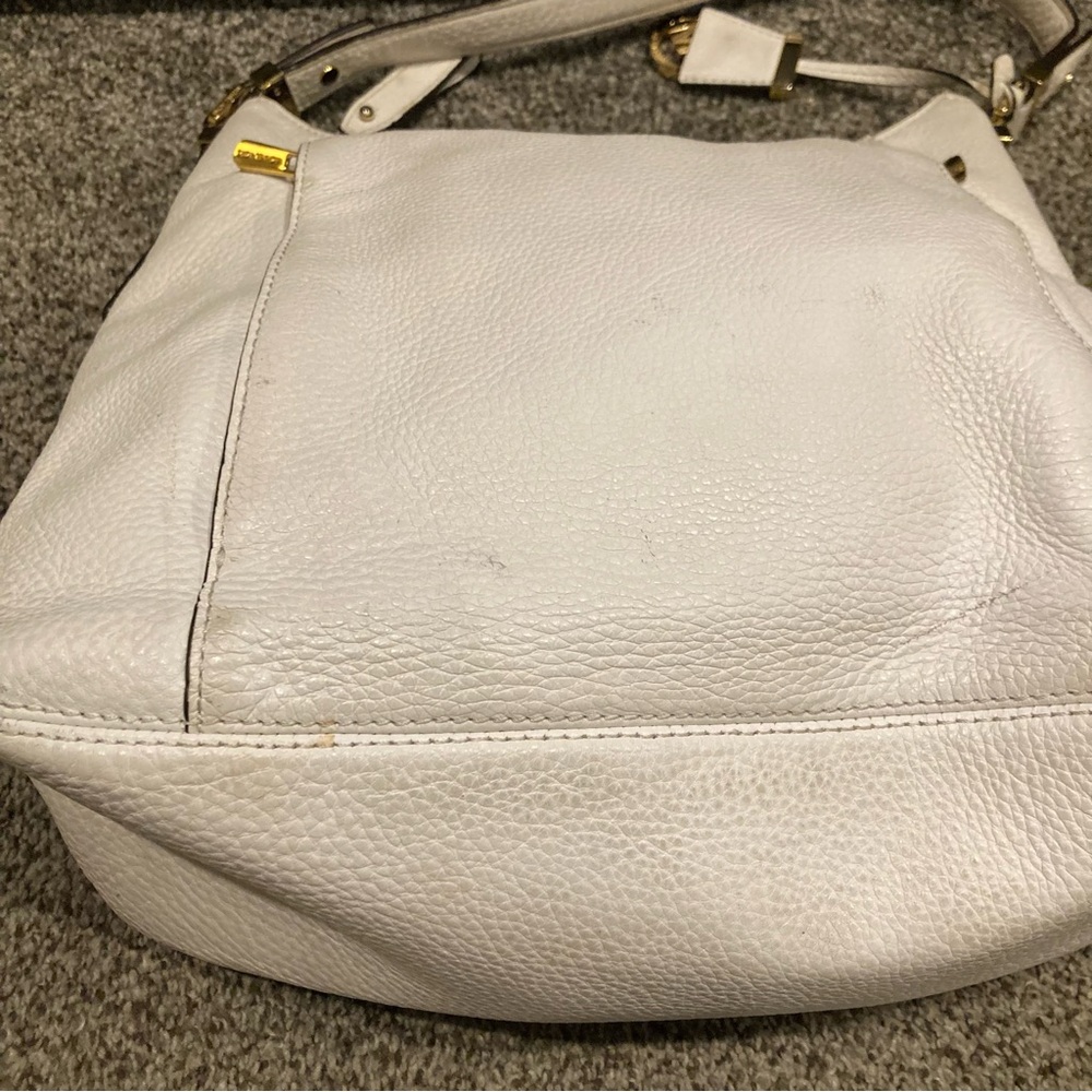 Michael Kors Bowery Large Hobo/Tote Bag in Optic White - Picture 5 of 11